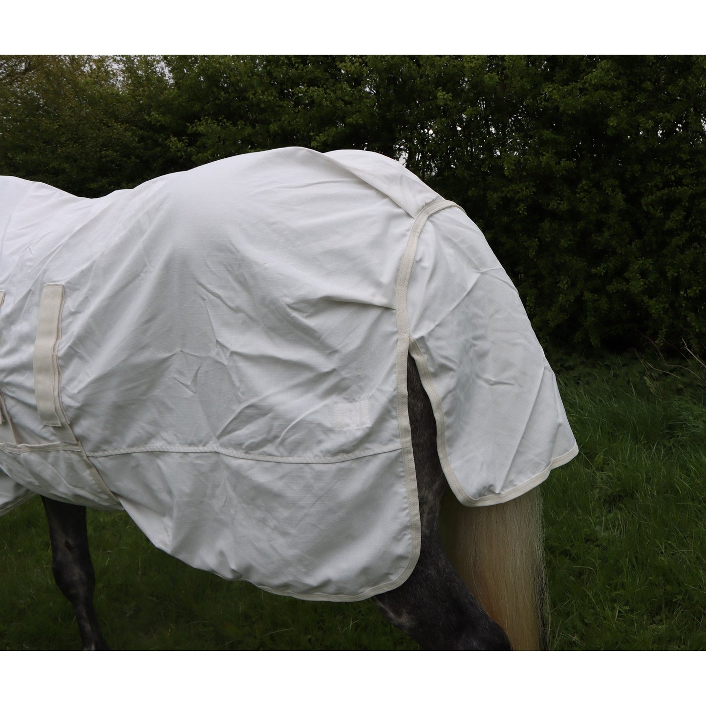 UV Combo Fly Rug With Tail Flap