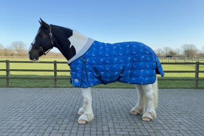 Heavy Horse 400g Stable Rug With Fleece Collar - Shark Print