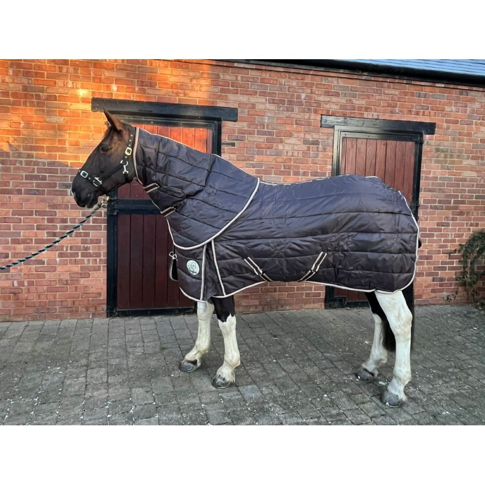 Heavy Horse 300g Stable Rug With Detachable Neck