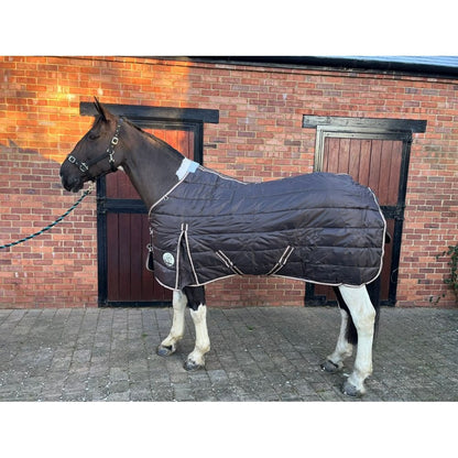 Heavy Horse 300g Stable Rug With Detachable Neck