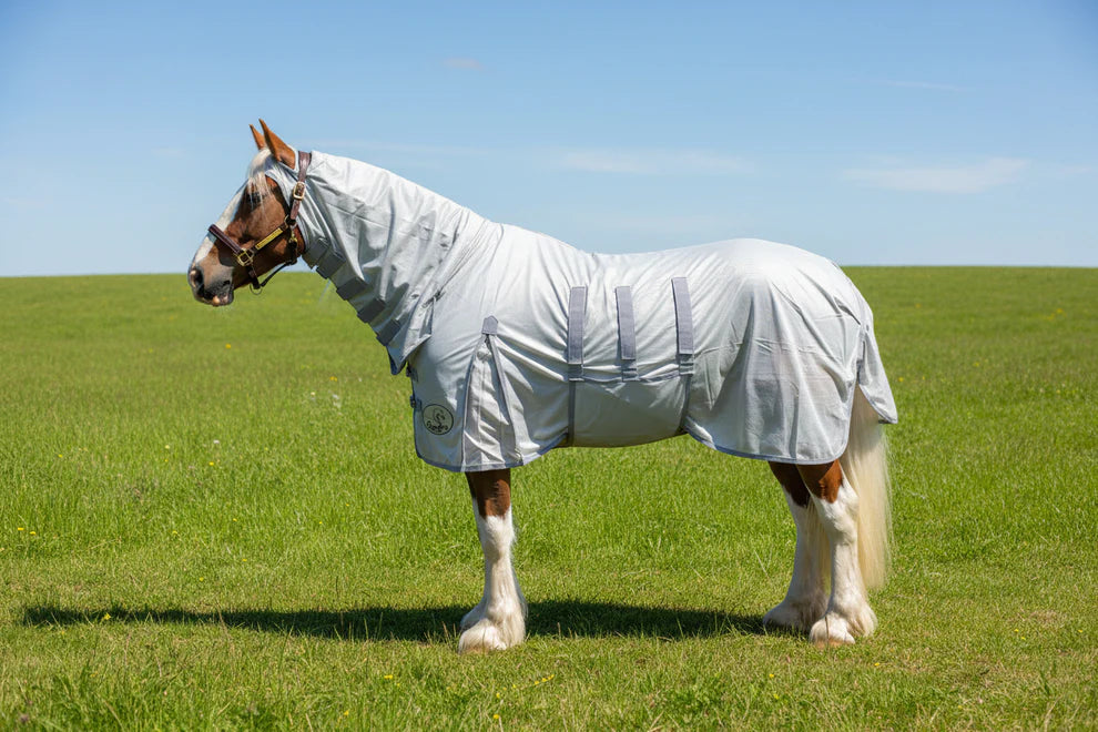 Shop Soiled Heavy Horse 6'6 160g Lightweight Mesh Fly Combo Rug With An XL Navy Lycra Pull On Fly Mask