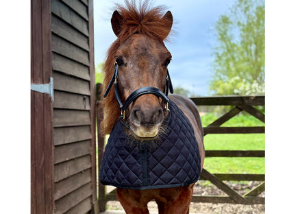 Shetland Quilted Anti Rub Bib - Shoulder Guard